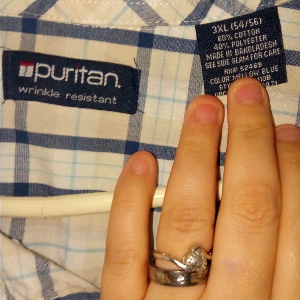 Button down - Picture 2 of 2
